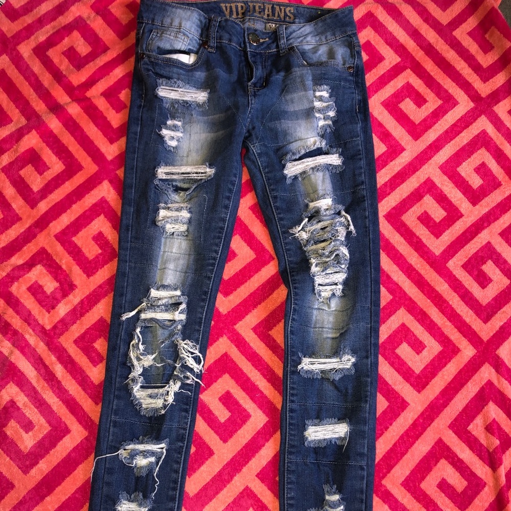 Size 3/4 Ripped Skinny Jeans